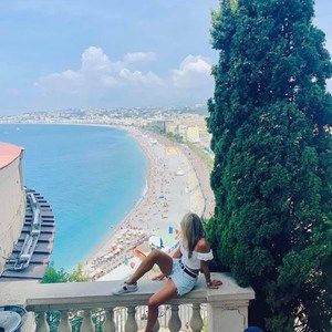 Meet your Posher, Daniela